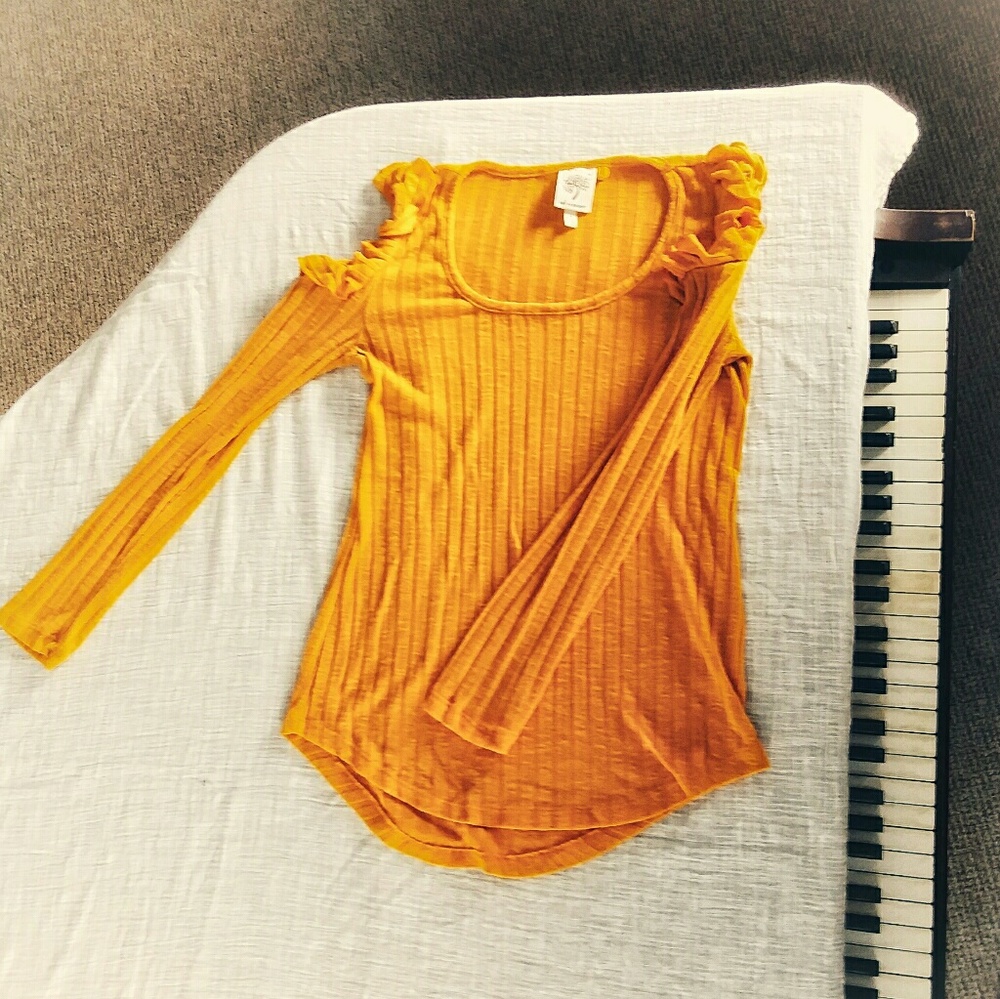 Golden Cold Shoulder Long Sleeve Top